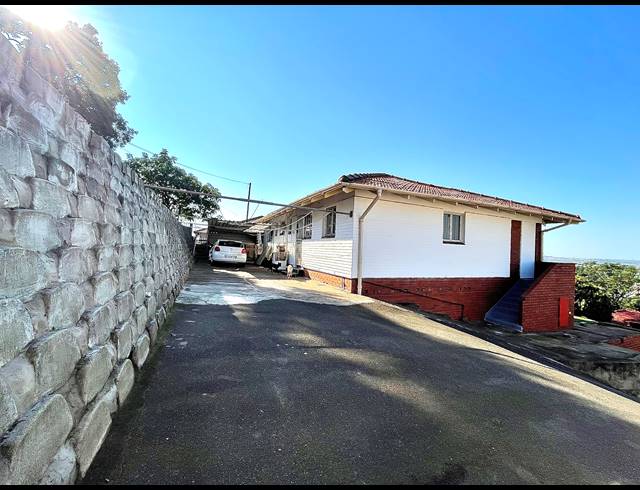 3 BEDROOM HOUSE FOR SALE IN WOODLANDS